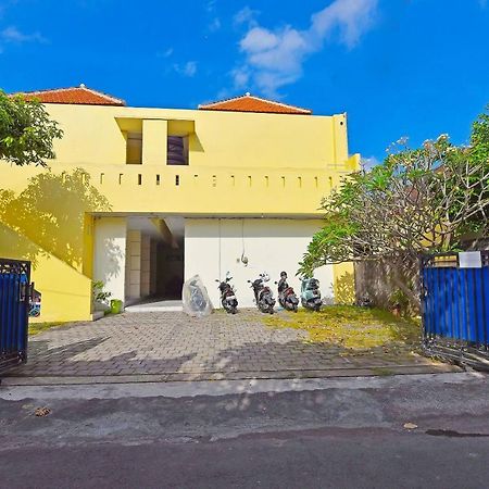 Oyo 91445 Sandat Guest House Denpasar  Exterior photo